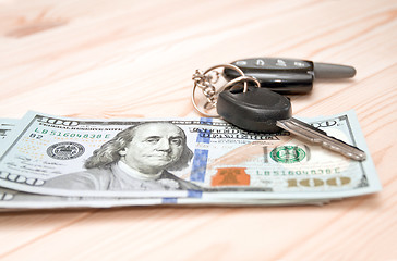 Image showing Heap of money and car key