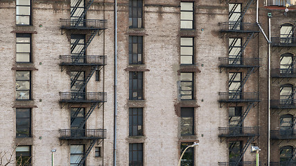 Image showing a typical old house facade in New York City