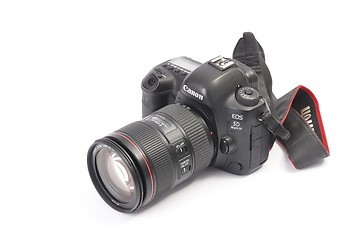 Image showing Canon EOS 5D mark IV