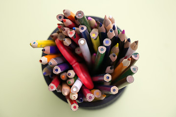 Image showing Many different colored pencils in a pencil case