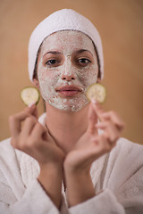 Image showing Spa Woman applying Facial Mask