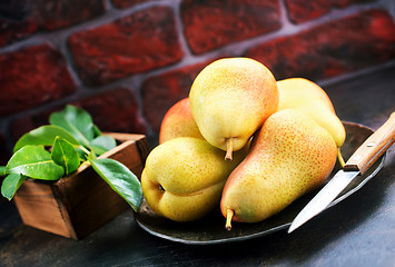 Image showing pears