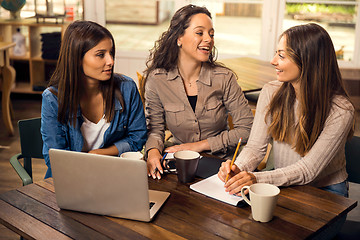 Image showing Girls studying