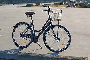 Image showing Bicycle on a square