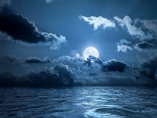 Image showing Full moon over the ocean