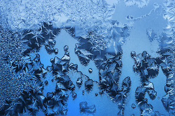 Image showing Natural ice pattern on winter glass