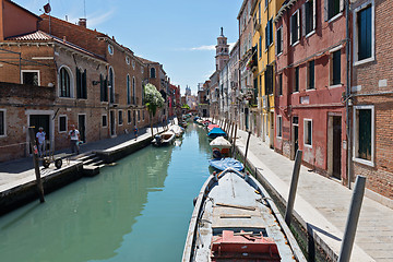 Image showing VENICE, ITALY - AUGUST 14, 2016: Typical canals with old houses