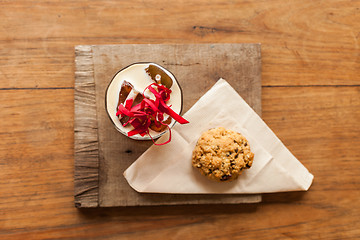 Image showing Cold brew coffee and cookie