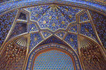 Image showing Ceiling of Aksaray mausoleum, Samarkand, Uzbekistan