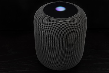 Image showing Using an Apple HomePod speaker