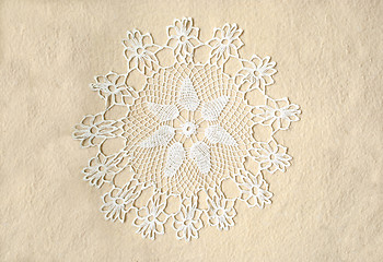 Image showing napkin knitted with white thread