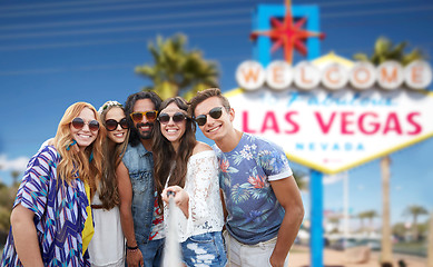 Image showing friends travelling to las vegas and taking selfie