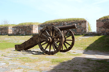 Image showing Old military cannon on sea fortress Suomenlinna