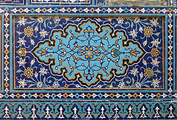 Image showing Old Eastern mosaic on the wall, Uzbekistan