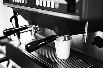 Image showing Large coffee machine in the street coffee shop