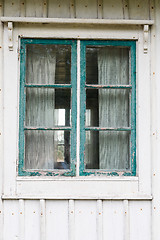 Image showing Window in need of painting