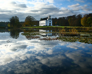 Image showing Hørsholm Slotshave in autumn