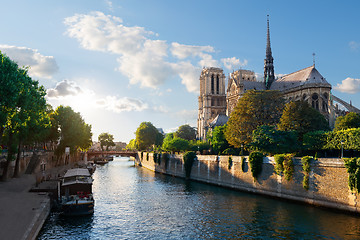 Image showing Sunlight on Notre Dame