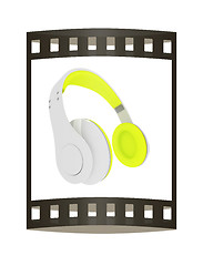 Image showing Best headphone icon. 3d illustration. The film strip.