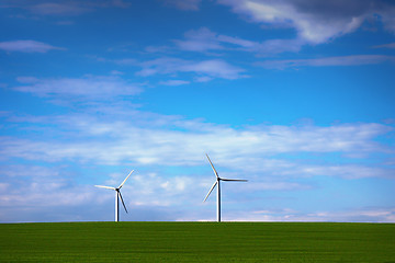 Image showing windmills for green electric power