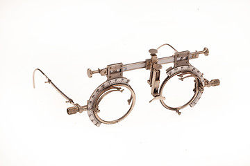 Image showing Optometric Device To Match Lenses