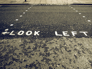 Image showing Vintage looking Look left