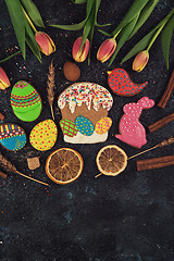 Image showing Tulips and gingerbread cookies