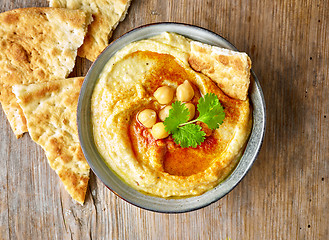 Image showing bowl of hummus