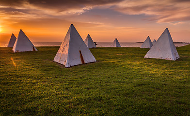 Image showing Sunlight on the tank traps