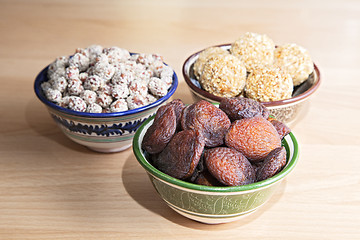 Image showing Oriental sweets on a table