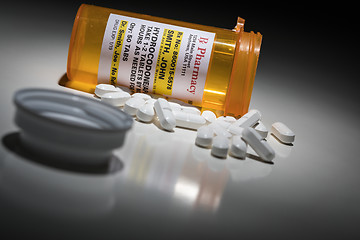 Image showing Hydrocodone Pills and Prescription Bottle with Non Proprietary L