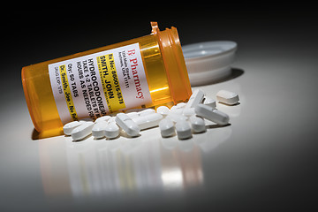 Image showing Hydrocodone Pills and Prescription Bottle with Non Proprietary L