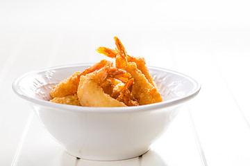 Image showing Fresh fried shrimps as apppetizer