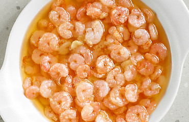 Image showing bowl of garlic prawns