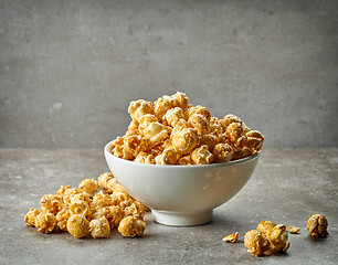 Image showing bowl of caramel popcorn