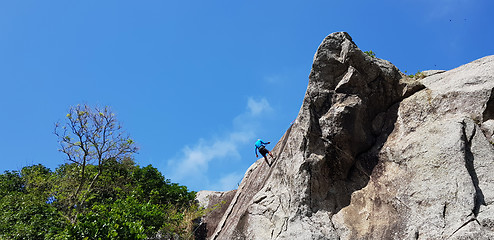 Image showing climbing the mountain