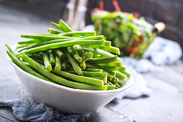 Image showing green beans and salad