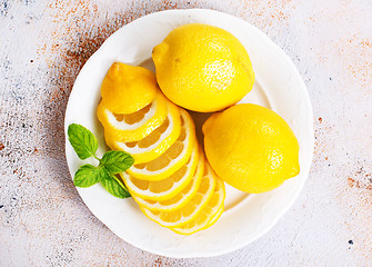 Image showing Fresh lemons 