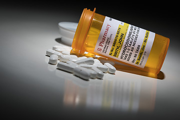 Image showing Hydrocodone Pills and Prescription Bottle with Non Proprietary L