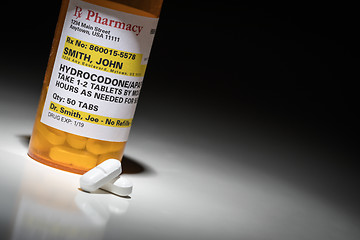 Image showing Hydrocodone Pills and Prescription Bottle with Non Proprietary L