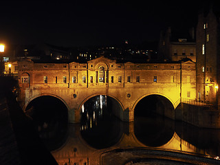 Image showing Pulteney Bridge in Bath