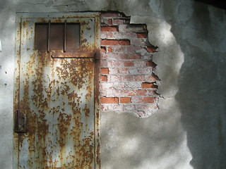 Image showing Rusty door