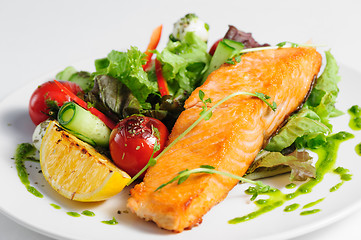 Image showing Grilled salmon and vegetables