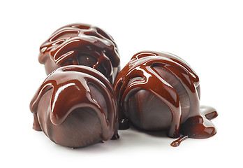 Image showing chocolate truffle balls macro 