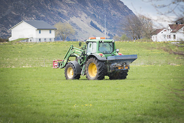 Image showing Tractor