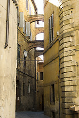 Image showing Siena narrow street