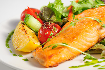 Image showing Grilled salmon and vegetables