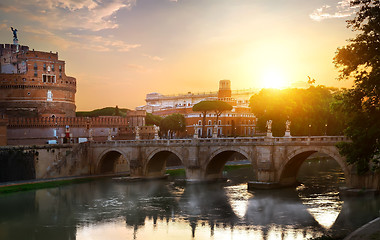 Image showing Fog on Tiber river