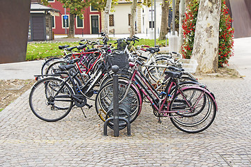 Image showing Bicycles parked on street in city