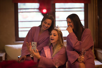 Image showing girls doing Selfy on  bachelorette party